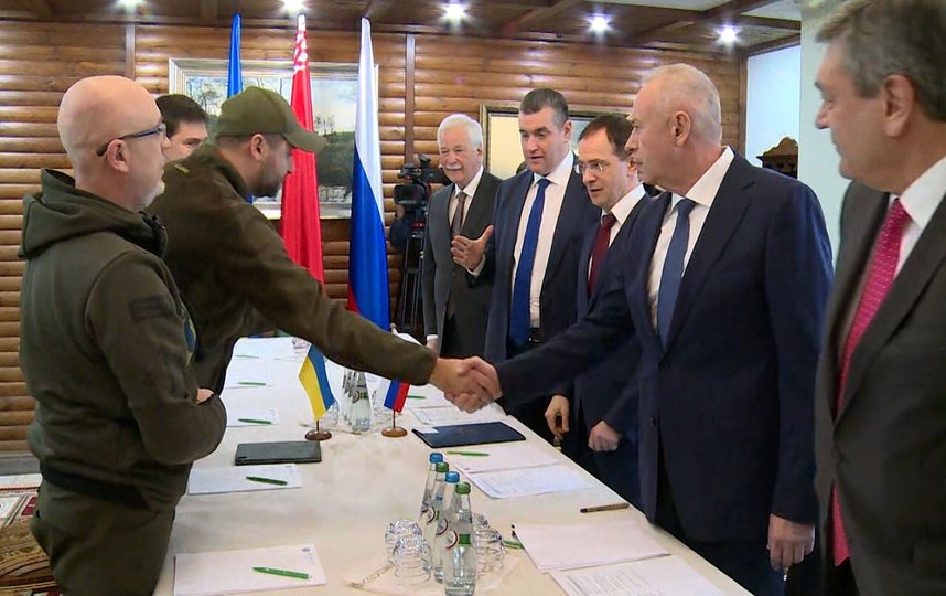 Второй раунд переговоров Украины и России 3 марта. Фото Скриншот трансляции. 