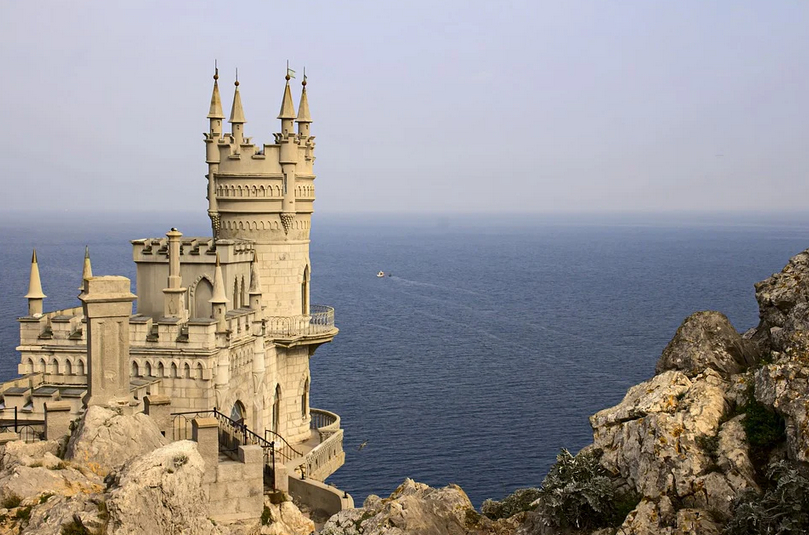 Замок "Ласточкино гнездо" в Крыму. Фото Pixabay