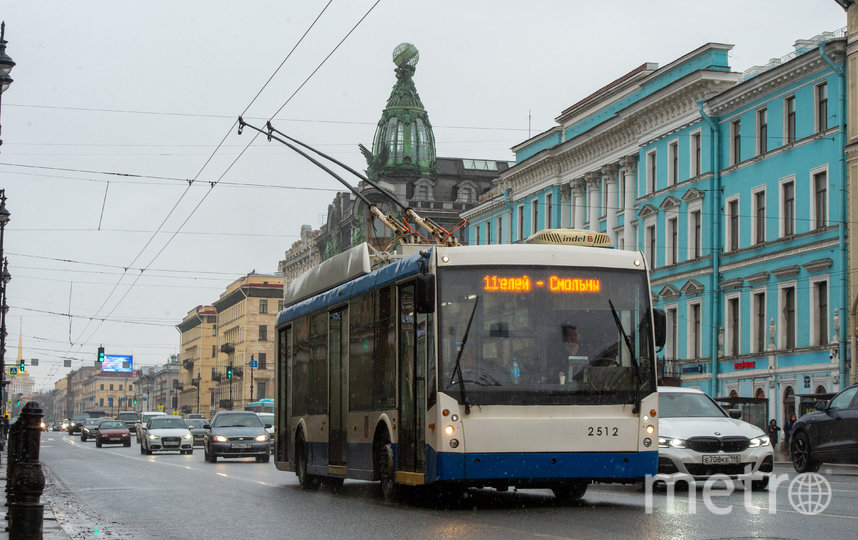 QR-новшество: Metro узнало, где и как в Петербурге можно приобрести билет на автобус за наличные деньги