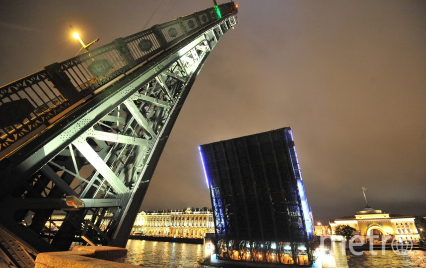 Петербургские мосты будут разводить не каждую ночь