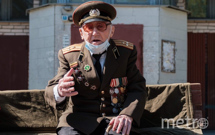В свои 106 лет, Валентин Прокофьевич, занесенный в Книгу рекордов России, как самый пожилой ветеран Великой Отечественной войны в стране, сохраняет светлую голову и отличную и память. Фото Алена Бобрович, "Metro"