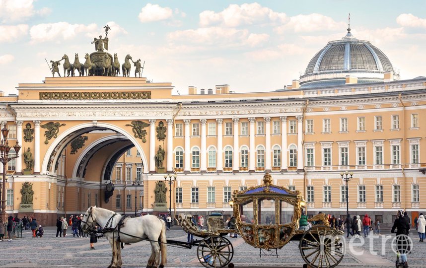 Петербург занял вторую строчку в топе популярных городов на майские праздники