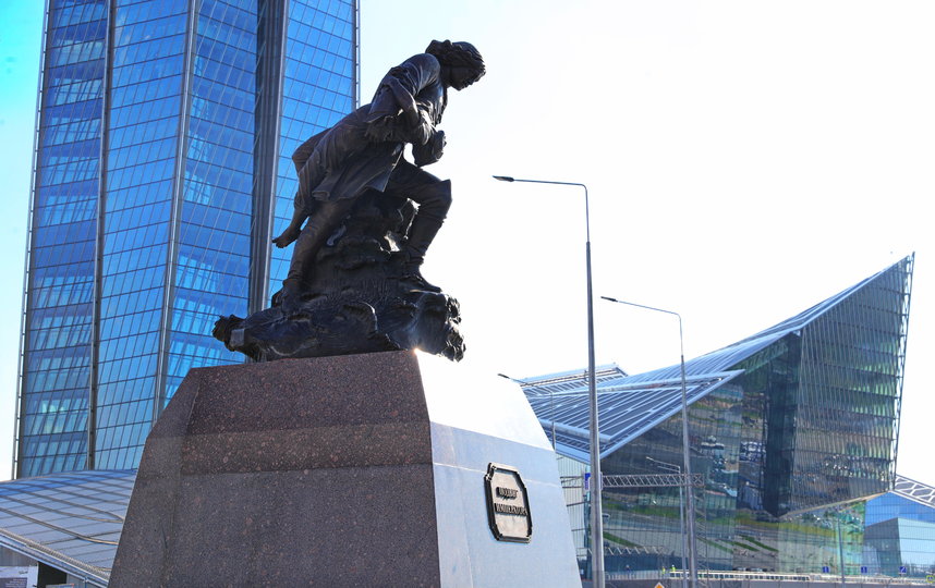 В Петербурге появился еще один памятник Петру I. Фото gov.spb.ru