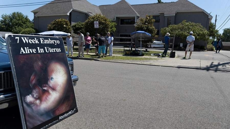 В США начались протесты из-за решения Верховного суда по абортам. Фото соцсети