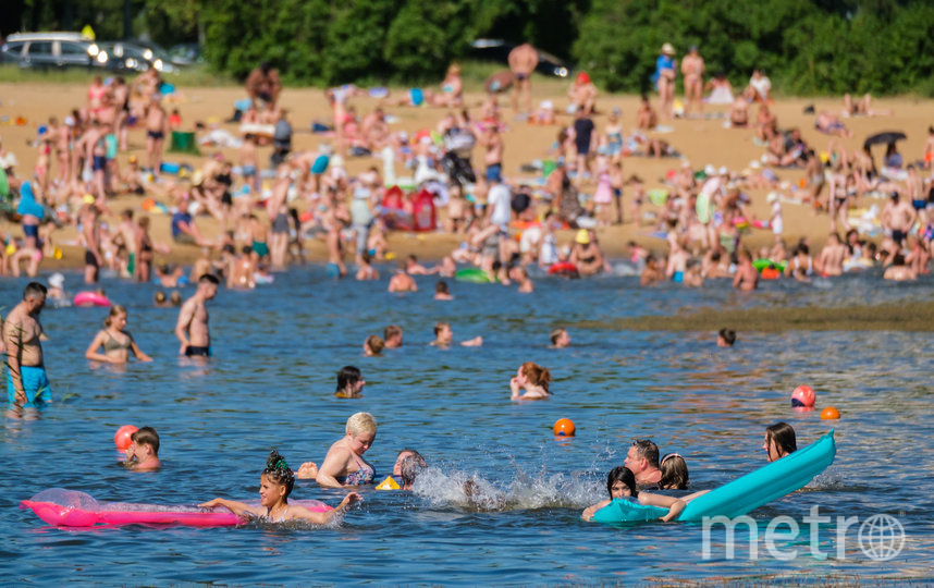 В черте мегаполиса находятся 24 пляжа и всего один водоём, пригодный для купания, – Ольгинский в Выборгском районе. Фото Алена Бобрович, "Metro"