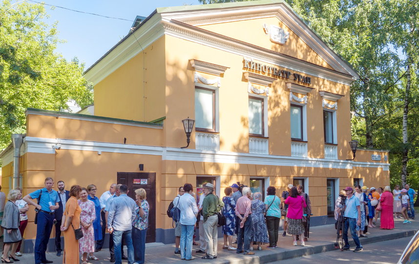 В Выборгском районе после реконструкции открыт кинотеатр «Уран». Фото gov.spb.ru