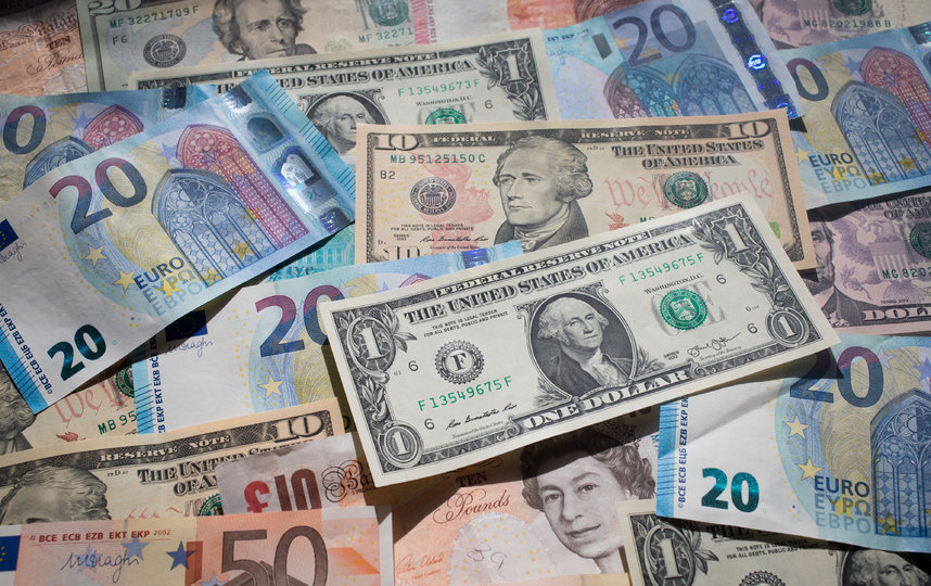 Набиуллина: ЦБ будет вынужден в сентябре продлить ограничения по выдаче наличной валюты. Фото Getty