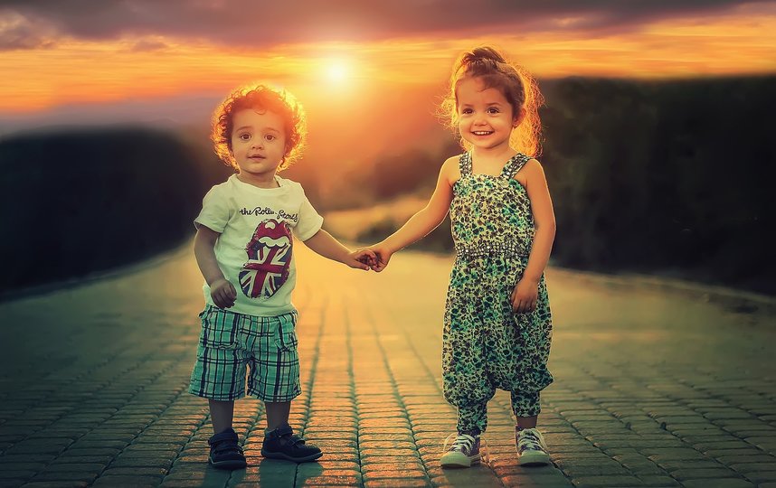 Психолог отмечает, что насилие по отношению к детям может возникать в самых разных семьях. Фото pixabay.com