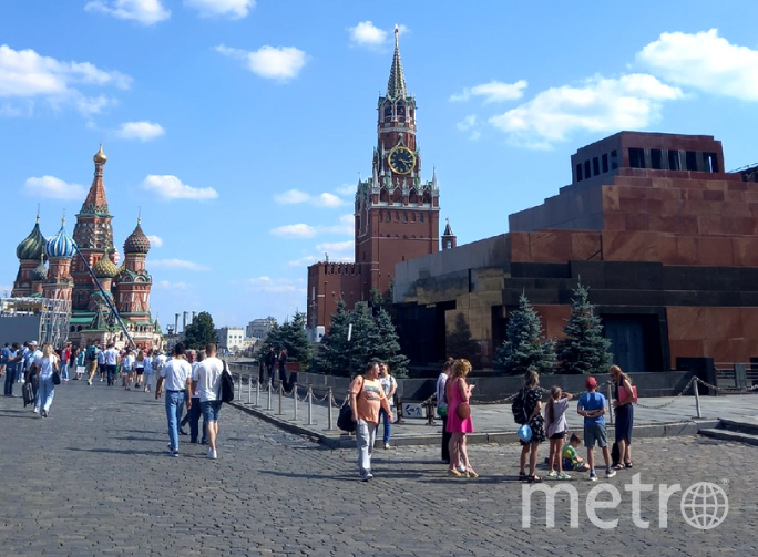 Если предстоит поездка в Москву всей семьей, то программу надо спланировать так, чтобы никто не скучал. Фото "Metro"