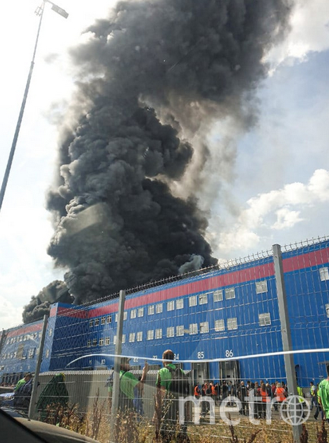 В результате пожара на подмосковном складе Ozon пострадали 11 человек