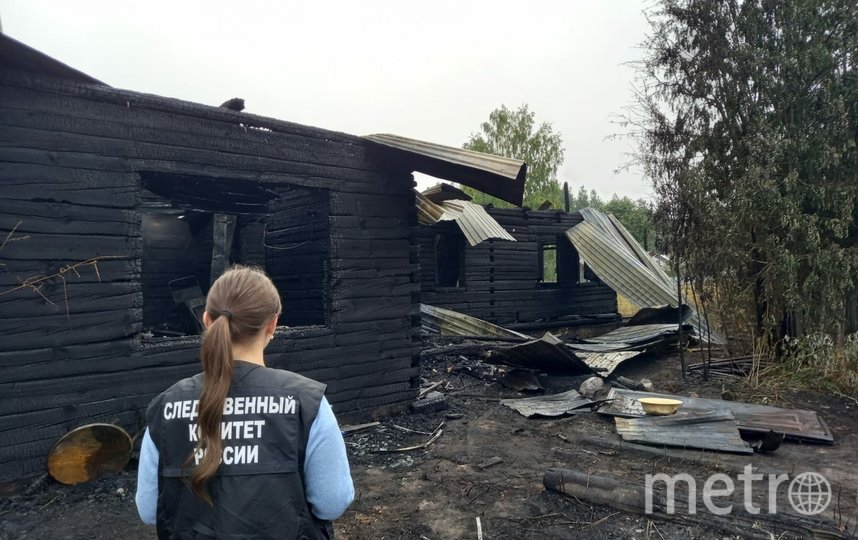 Пять человек заживо сгорели в частном доме под Архангельском