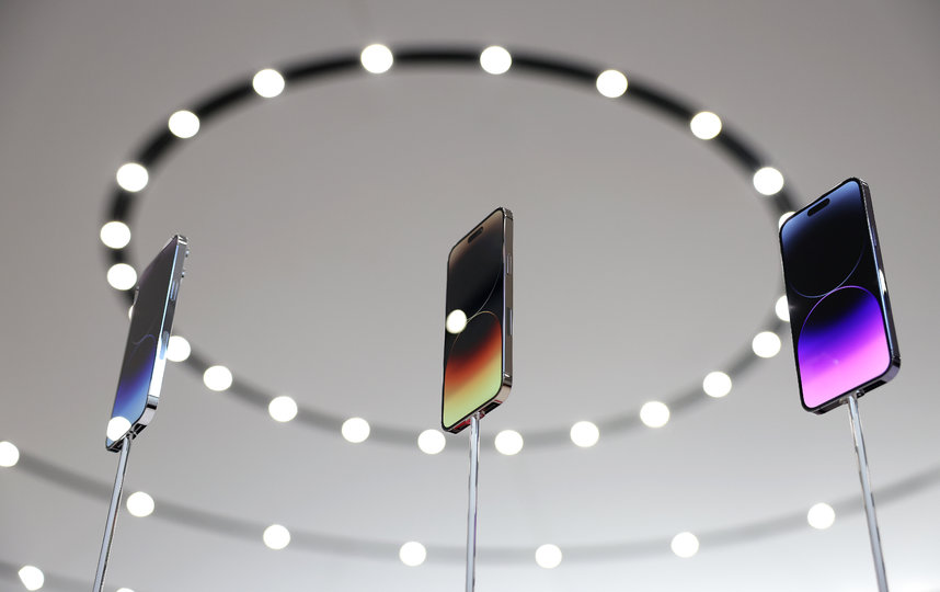 Apple представила четыре новых смартфона в составе линейки iPhone 14. Фото Getty
