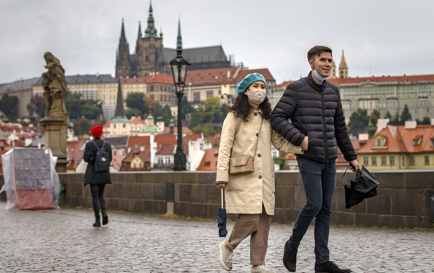 Чехия с 25 октября запретит въезд россиян с туристическими шенгенскими визами. Фото Getty