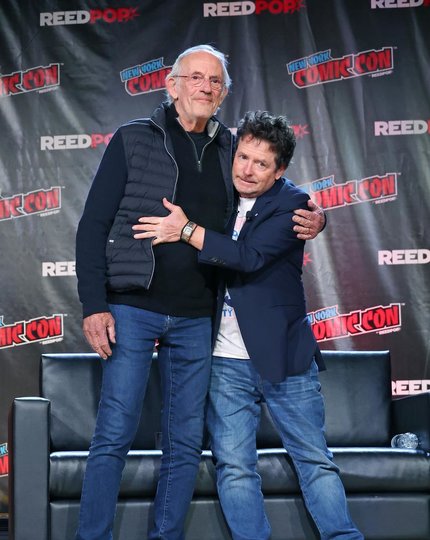 Воссоединение 83-летнего Кристофера Ллойда и 61-летнего Майкла Джей Фокса на New York Comic Con. Фото Getty