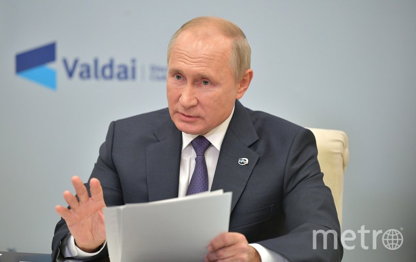 Путин указал на предпринятые Западом шаги на обострение ситуации в мире