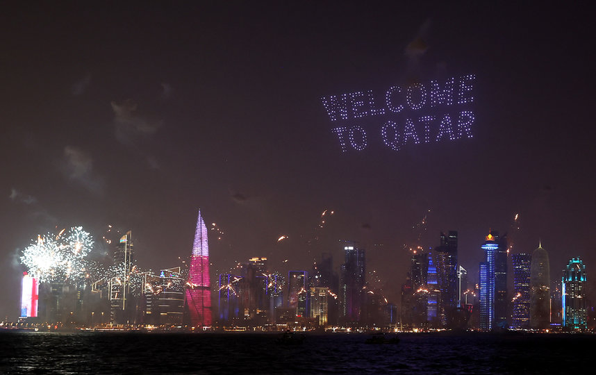 Грандиозный фейерверк в честь открытия Чемпионата мира по футболу - 2022 в Катаре. Фото Getty