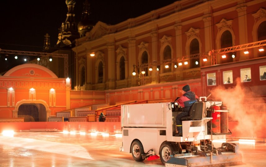 Каток на Конюшенной площади откроется 17 декабря. Фото Юлия Артемьева., Предоставлено организаторами