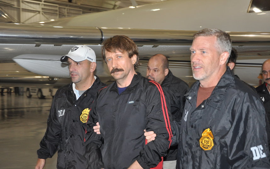 МИД сообщил об обмене Виктора Бута на американку Бриттни Грайнер в аэропорту Абу-Даби. Фото Getty