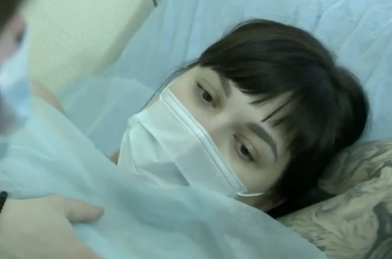 Карине пришлось пройти немало обследований, чтобы осуществить мечту и родить после трансплантации. скриншот видео 1tv.ru. 
