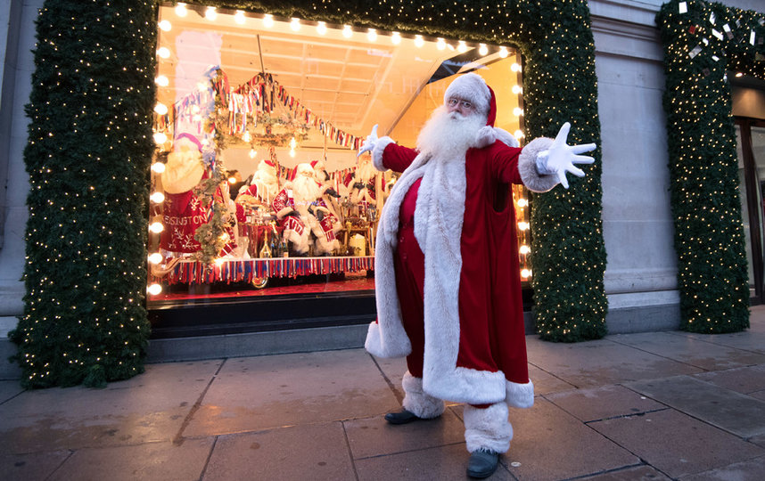 В России Дед Мороз, в США - Санта-Клаус. Фото Getty
