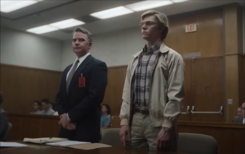 Джеффри Дамер на суде. Фото Скриншот Netflix