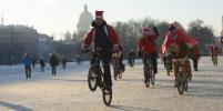 Крутить педали в сумерки и снег: в Петербурге на велосипеде можно кататься круглый год