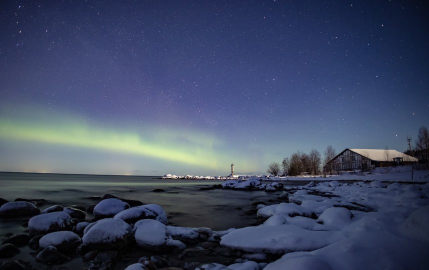 Северное сияние над Ладожским озером 11 февраля 2023. Фото t.me/astrophotoboloto