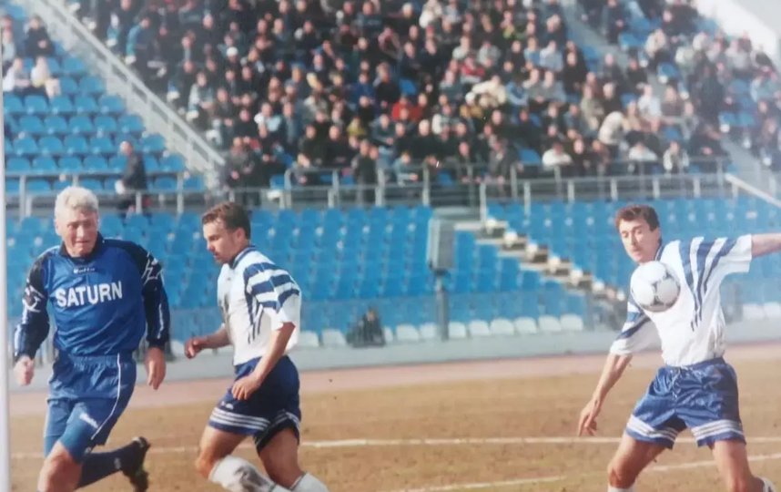 Наталушко (крайний слева) – легенда камышинского и подмосковного футбола. Предоставлено героем интервью. 