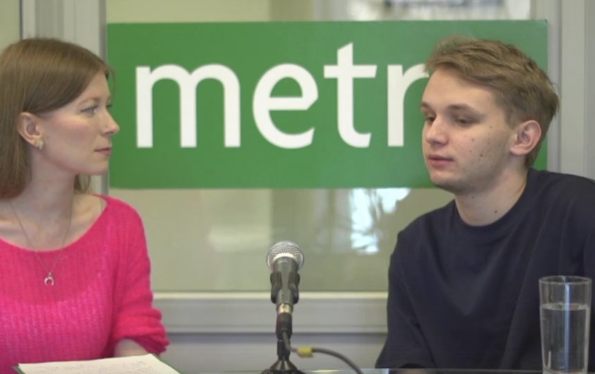 Стендап-комик Кирилл Мазур рассказал Metro как добиться успеха в юморе. Фото Скриншот онлайн-эфира.