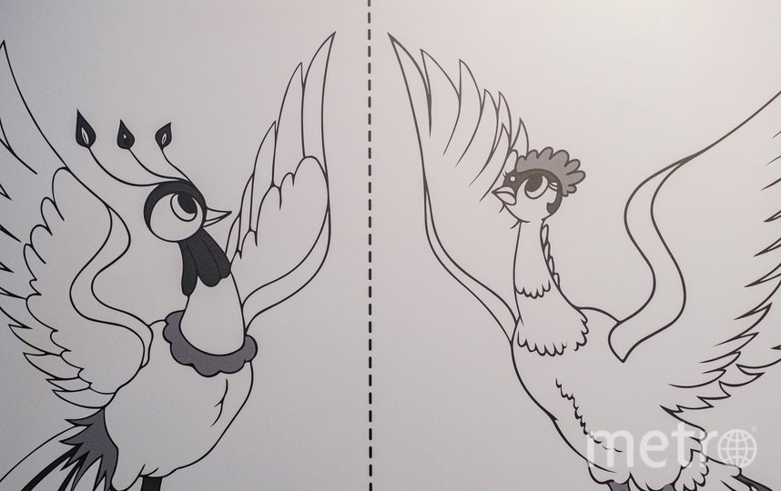 Жар-птица из советского мультфильма (слева) и её японская «"родственница". Фото Алена Бобрович, "Metro"