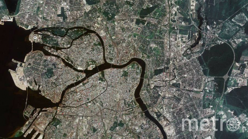 В честь 320-летия Петербурга Роскосмос сфотографировал город с орбиты Земли