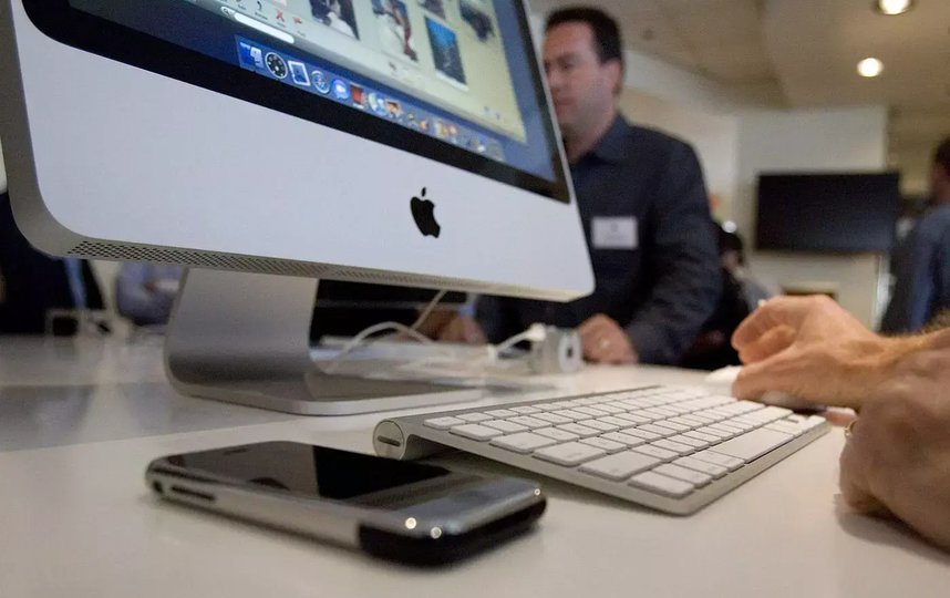 В Apple на использование ИИ на работе наложили табу. Фото Getty