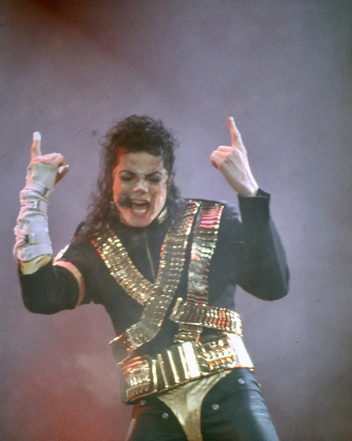 Выступление Майкла Джексона стало одним из самых ярких событий в жизни для многих его поклонников. Дмитрий Коробейников. 