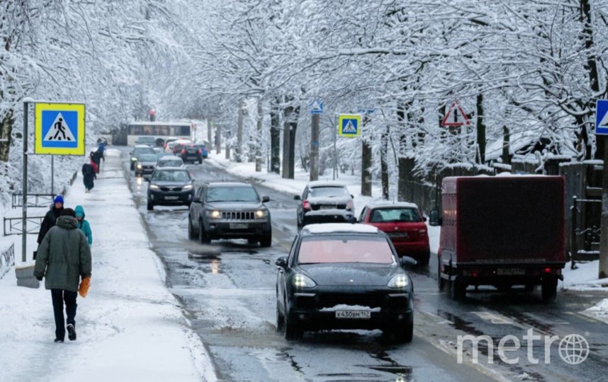 Петербуржцев предупредили о дорожных ограничениях в трёх районах с 10 января 