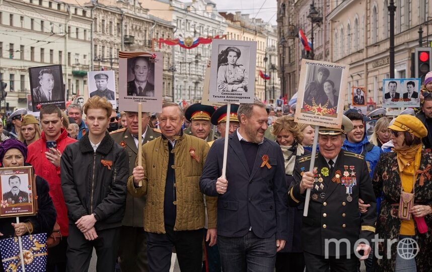 "Бессмертный полк" в Петербурге пройдет в этом году в онлайн-формате