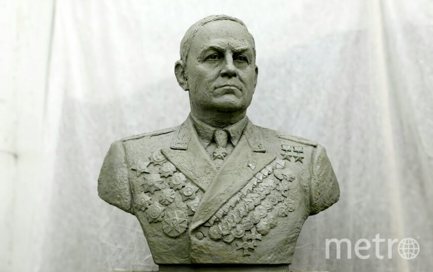 На аллее Героев в Парке Победы хотят установить памятник маршалу Матвею Захарову
