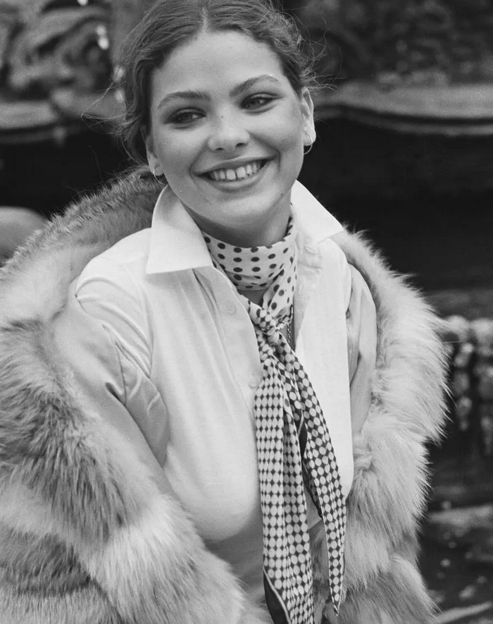 Орнелла Мути в 1974 году на фестивале в Лондоне. Орнелла Мути в 1974 году на фестивале в Лондоне.