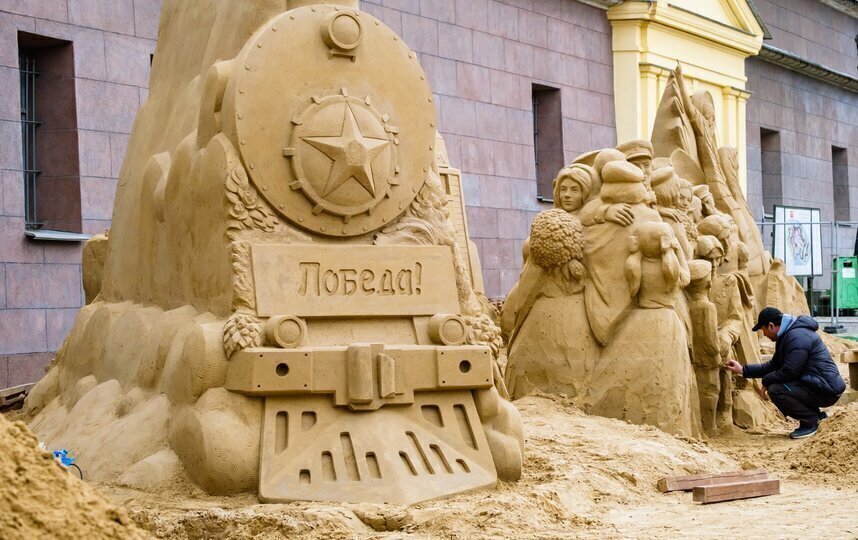 Скульптура "Поезд Победы" Скульптура "Поезд Победы"