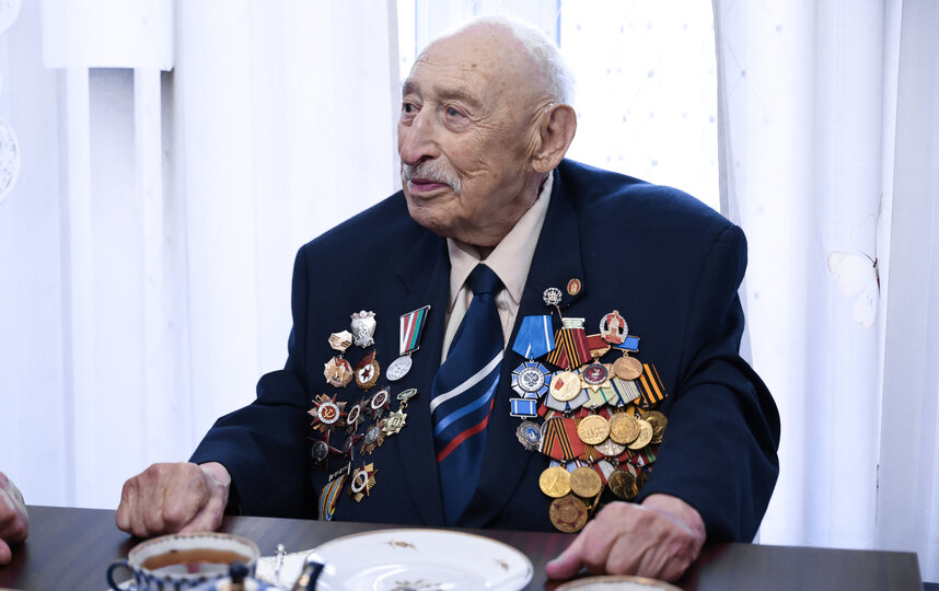 В Петербурге ветеран Великой Отечественной войны отпраздновал свой 101-й день рождения