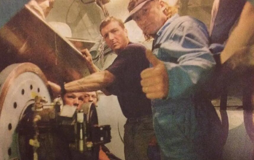  DSV Seaway Eagle  .      .