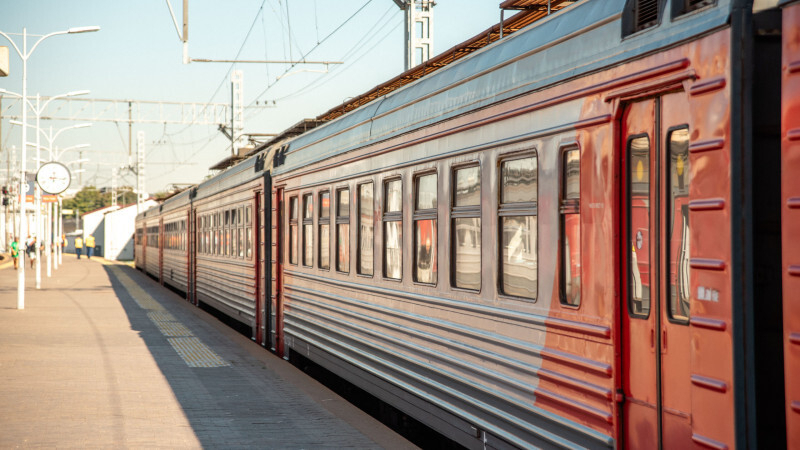 Фиксированный тариф на электрички утвердили в Петербурге