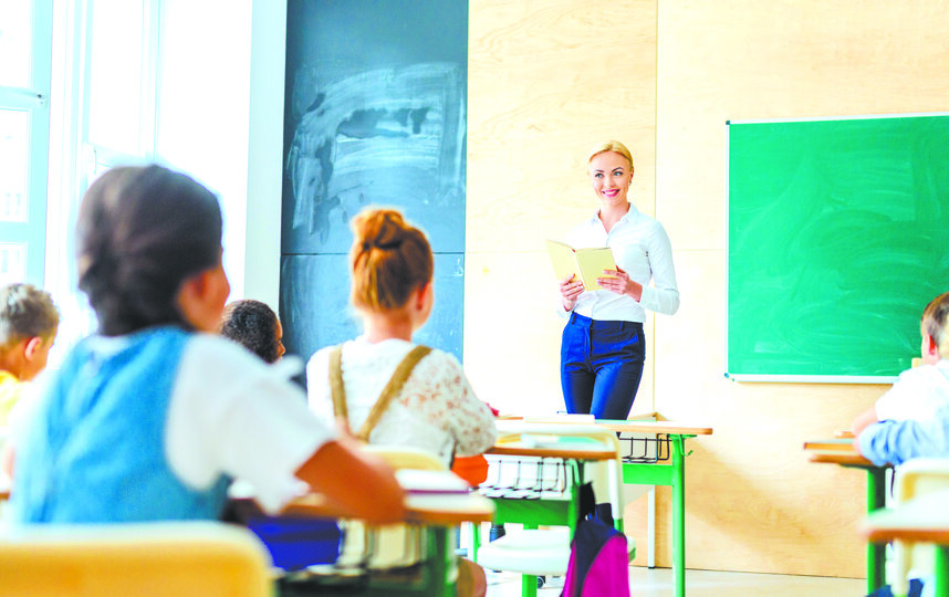 В Госдуме предложили засчитывать учебу в педвузе в трудовой стаж учителей