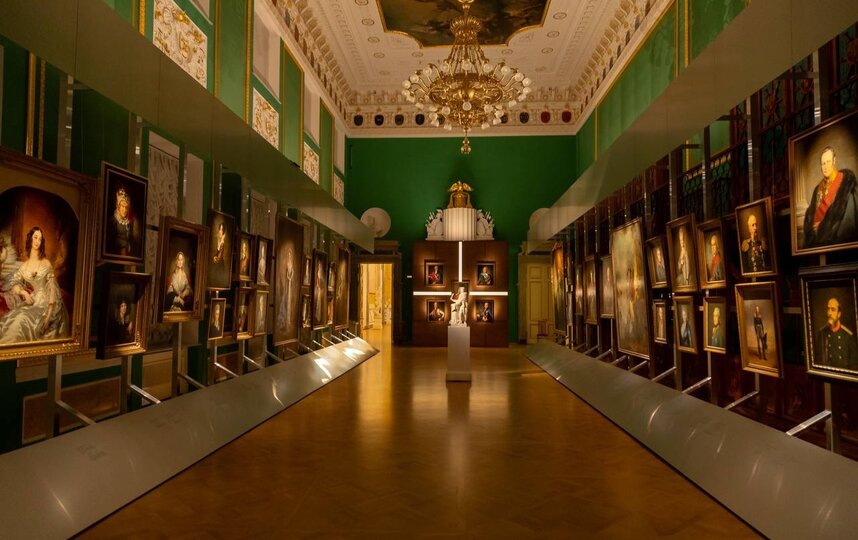 ВТБ и Русский музей представили масштабную выставку портретов