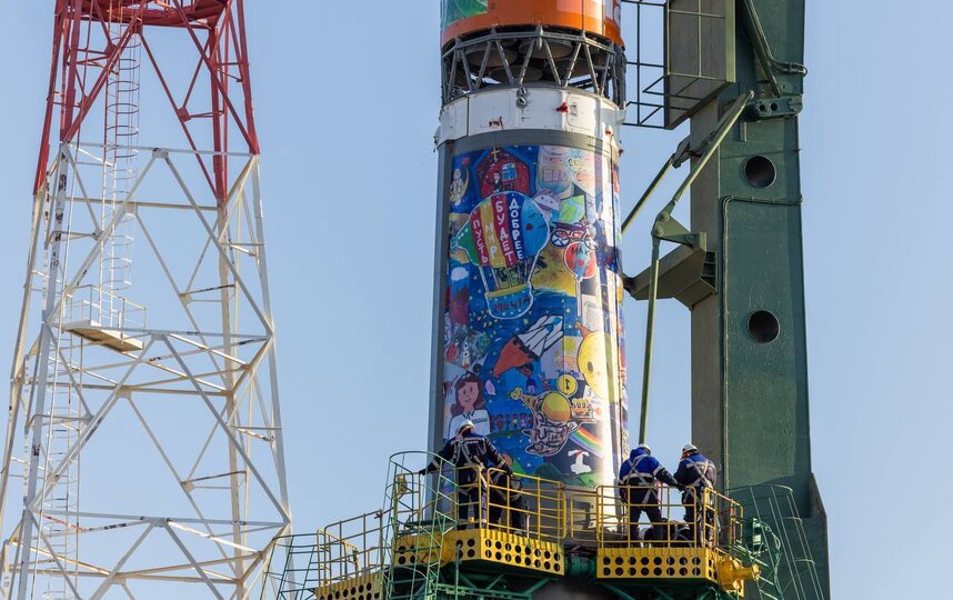 Детские рисунки отправятся в космос на ракете Союз МС-28