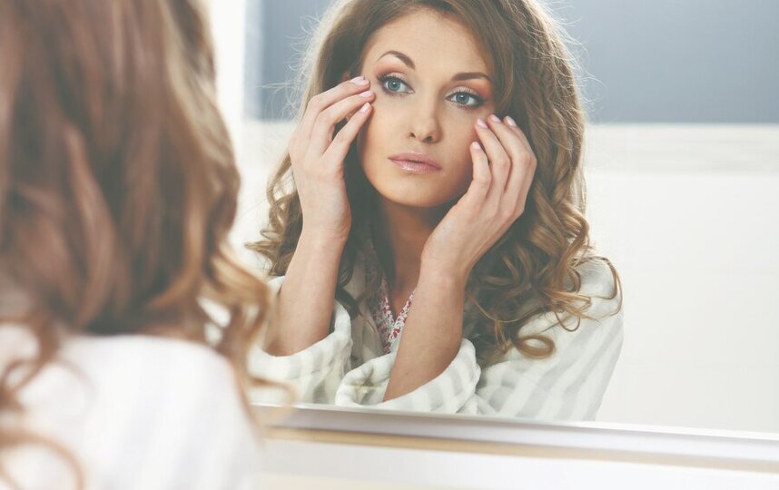 Почему осенью выпадают волосы и как их спасти