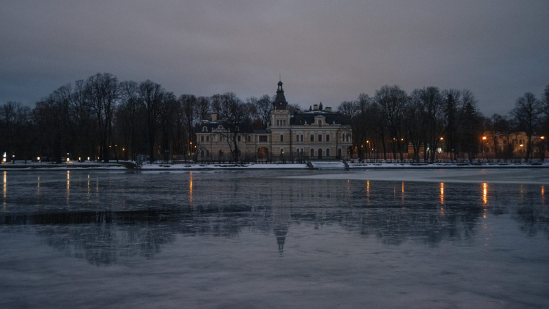 Дождливое тепло накроет Петербург 30 ноября