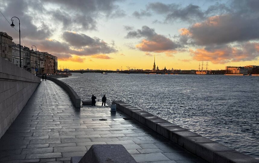 Петербург встретит зиму небольшими дождями 1 декабря 2025