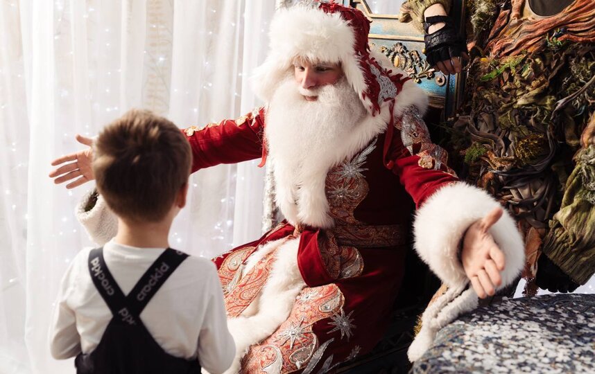 Объявлена новогодняя программа театра Поляна сказок