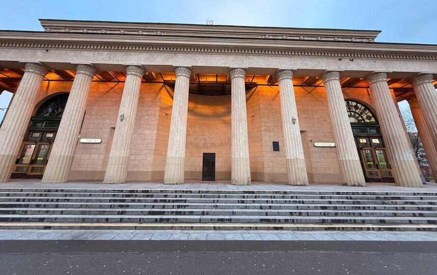 Бюст Ленина вернут на станцию метро Кировский завод в Петербурге 18 декабря