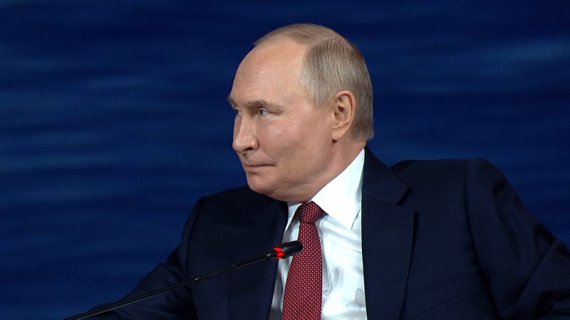 Владимир Путин: В конкурсе Лидеры России. Команда будут оценивать умение работать вместе